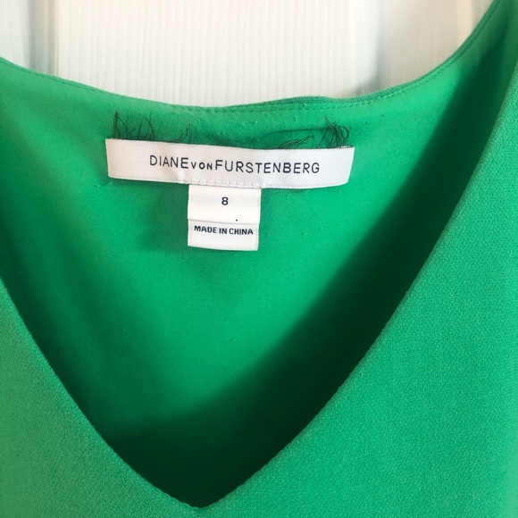 Diane Von Furstenberg Vintage Dress, Green, Size 8-10, Cinched Waist, Sheath - Picture 5 of 10